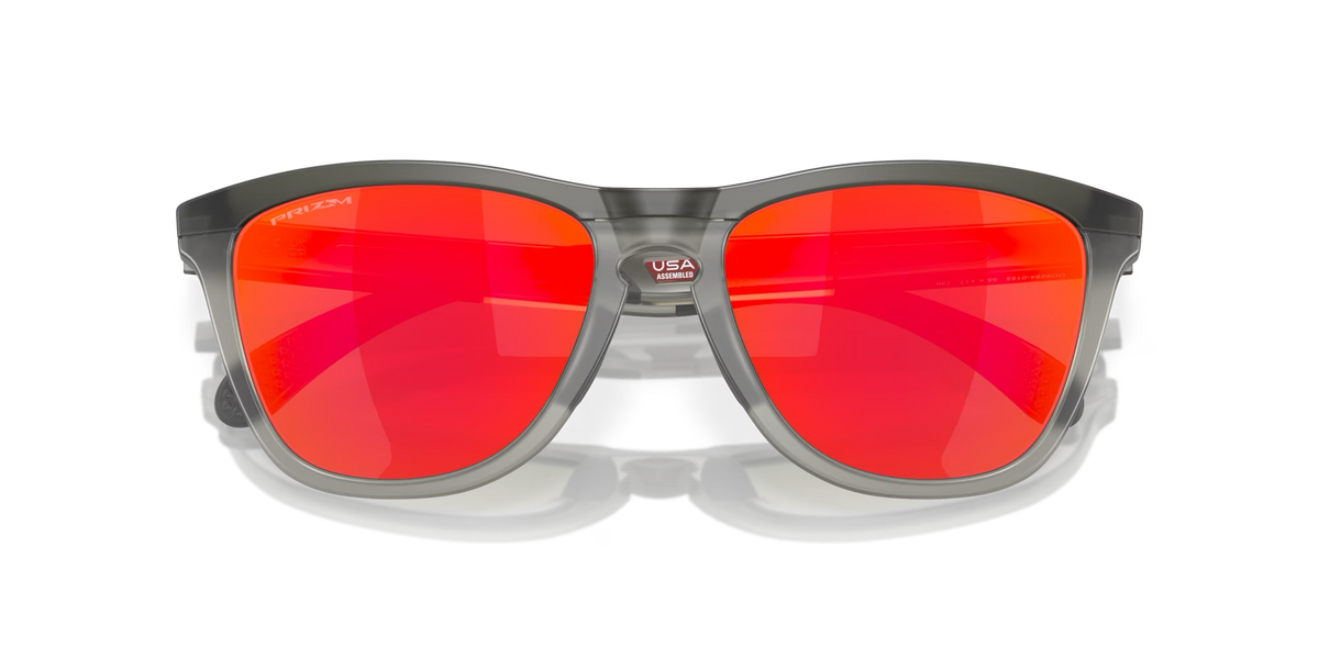 Oakley 0OO9284 Sunglasses1