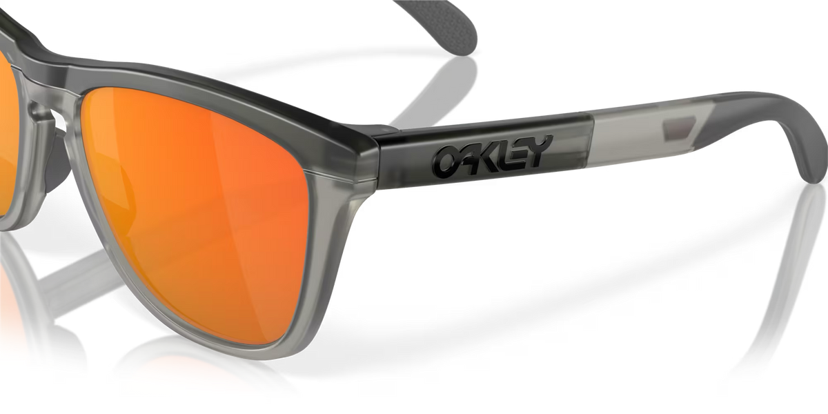 0OO9284 Sunglasses Oakley   